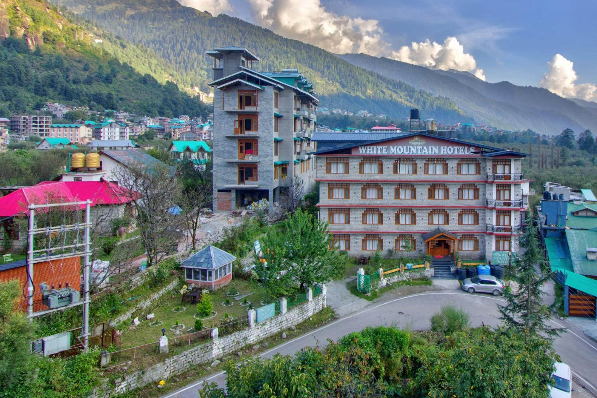 Hotel White Mountain à Manāli Extérieur photo